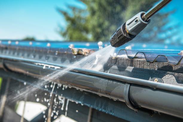 Best Sidewalk Pressure Washing  in Tashua, CT